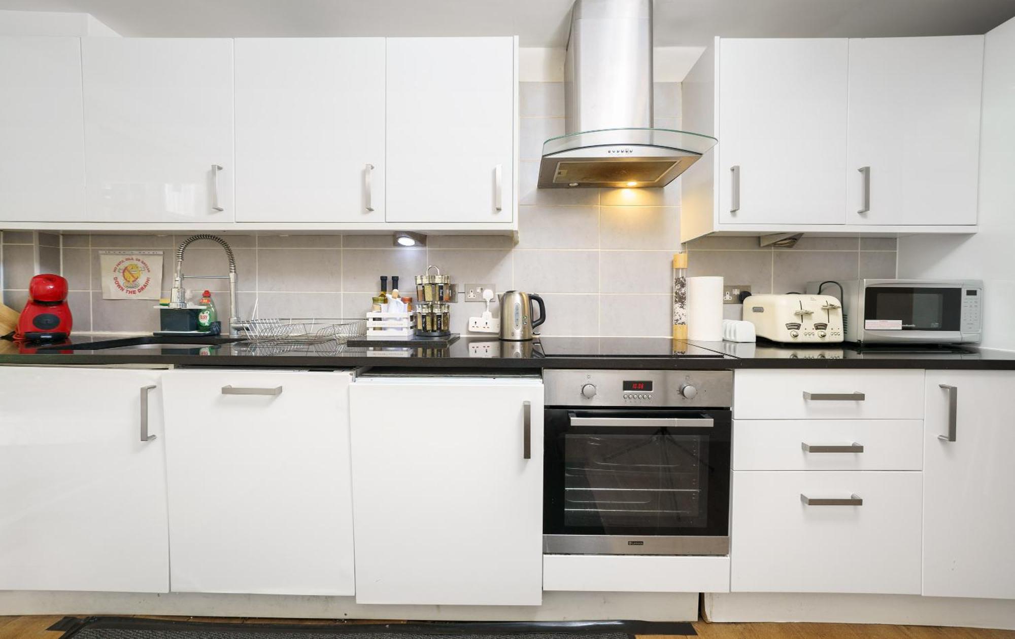 Modern 3 Bed 2 Bath Apartment Hyde Park Лондон Экстерьер фото
